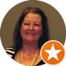 Profile photo of Rae Nail