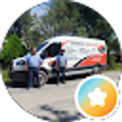 Profile photo of 2 guys mechanic shop