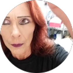 Profile photo of Kimberly Hogan