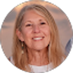 Profile photo of Jackie Biles