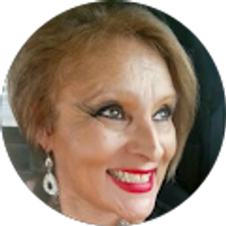 Profile photo of Ana Ruiz