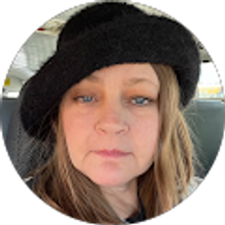 Profile photo of Esther Young