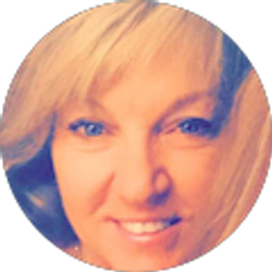 Profile photo of Jo Ward