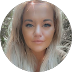 Profile photo of Kat Hurst