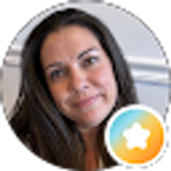 Profile photo of Darcy Lazenby