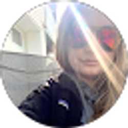 Profile photo of Danielle Hibbs