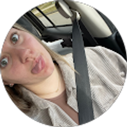 Profile photo of Maddie Ray