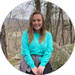 Profile photo of Lindsay Dodds