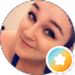 Profile photo of Niki Raffaele