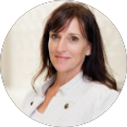 Profile photo of Karen Elia