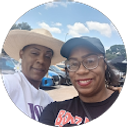 Profile photo of Dawn Johnson