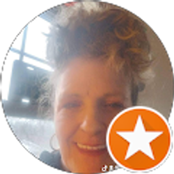 Profile photo of Amy Fore