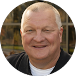 Profile photo of Stephen Hooks