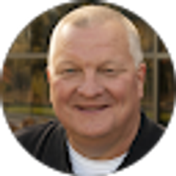Profile photo of Stephen Hooks