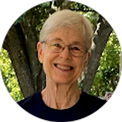 Profile photo of Mag Cummins