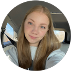 Profile photo of Ella Roberts