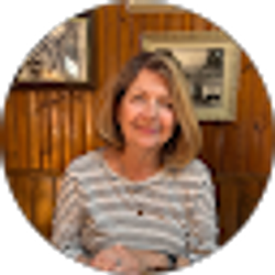 Profile photo of Gayle McDonald