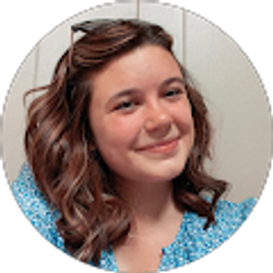 Profile photo of Avery Leonard