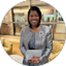 Profile photo of Juliet Jones