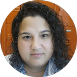 Profile photo of Cathy Vianna