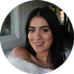 Profile photo of Victoria Jauregui