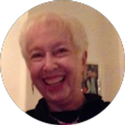 Profile photo of Nina Lott