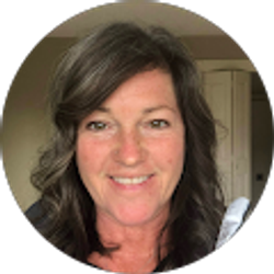 Profile photo of Julie Craig