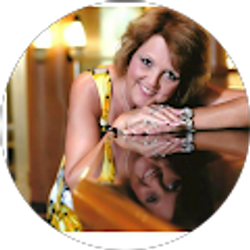 Profile photo of Debbie Boeing