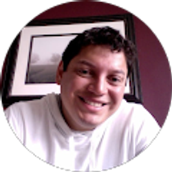 Profile photo of Roberto Chicas