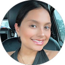 Profile photo of Cinthya._
