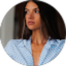 Profile photo of Kaitlyn Cooper