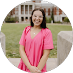 Profile photo of Nicole Brinker