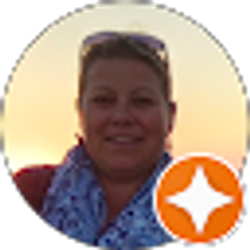 Profile photo of Paula Araujo