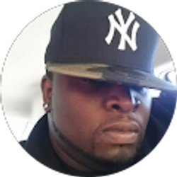 Profile photo of Evan Anderson