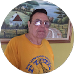 Profile photo of Pedro Abad