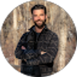 Profile photo of Sam Aronwald