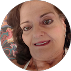 Profile photo of Anne Dobrovolsky