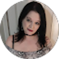 Profile photo of Jennifer Alaina