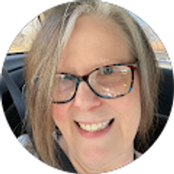 Profile photo of Holly Doll