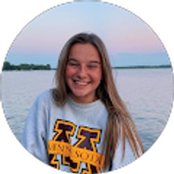 Profile photo of Alaina Hagestuen