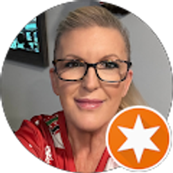 Profile photo of Kim Hamlett