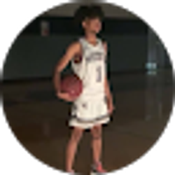 Profile photo of DeJuan Holyfield