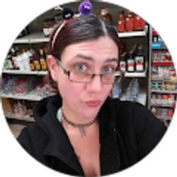 Profile photo of Annalynn Bardoni