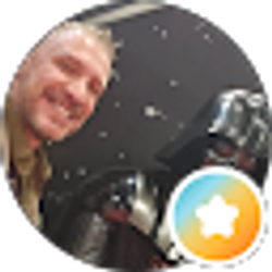 Profile photo of Aaron Thompson
