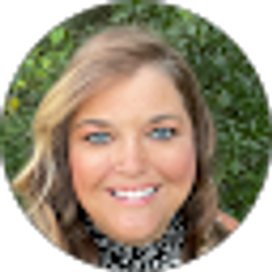 Profile photo of Carissa Curran