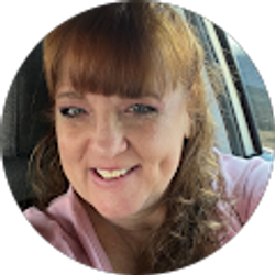 Profile photo of Tammy Avent