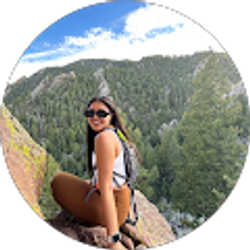 Profile photo of Kiara Flores