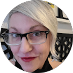 Profile photo of Jenn Rittenhouse