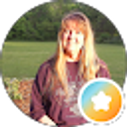Profile photo of Pamela Hill