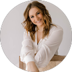 Profile photo of Holly Garner